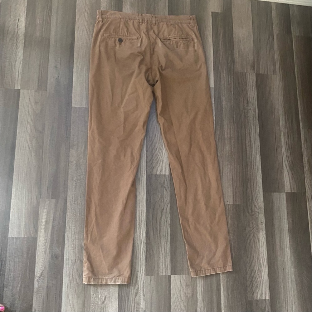 H & M khaki men,s pants size 31